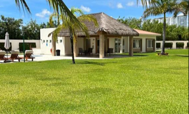 Departamento en Venta en Cancún, Zona El Table (3-103)