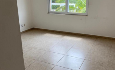 Departamento en Venta en Cancún, Zona El Table (3-103)