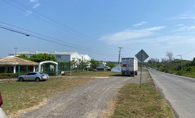 TERRENO BOULEVARD DE LAS AMERICAS (SALIDA A TAMIAHUA) TUXPAN, VER