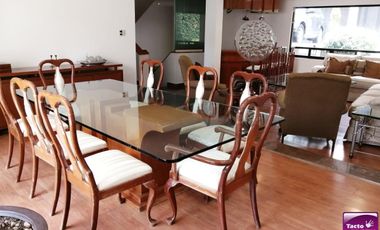 Casa en VENTA, Lomas de Tecamachalco, muy cerca de Colegios Paisanos y Club Tecamachalco