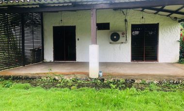 Bucay, Venta de Hermosa Finca con Plantación, Laguna y Casa de Campo 1 Ha