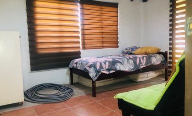 Bucay, Venta de Hermosa Finca con Plantación, Laguna y Casa de Campo 1 Ha