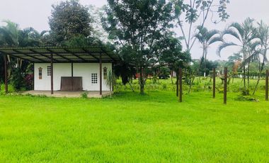 Bucay, Venta de Hermosa Finca con Plantación, Laguna y Casa de Campo 1 Ha