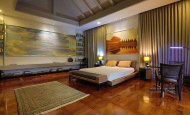 Luxurious 3 Bed Thai Bali Designer Pool Villa for rent