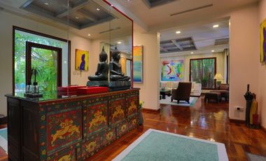 Luxurious 3 Bed Thai Bali Designer Pool Villa for rent
