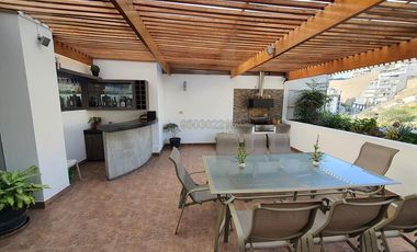 DEPARTAMENTO DUPLEX  EN VENTA CON VISTA AL PARQUE EN VALLE HERMOSO SURCO