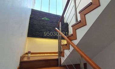 DEPARTAMENTO DUPLEX  EN VENTA CON VISTA AL PARQUE EN VALLE HERMOSO SURCO