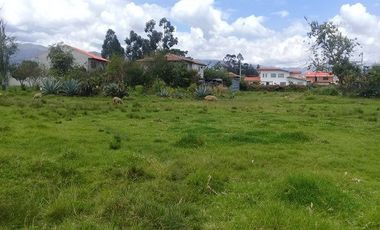 Terreno en venta sector Ricaurte ideal para lotizacion o urbanización privada ideal para casas de interes social.