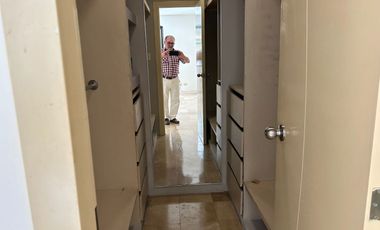 VENTA DE MUY LINDA CASA EN LOS PARQUES CERCA DEL SHOPPING DE LOS CEIBOSVenta de hermosa casa en Los Parques,  sector de Los Ceibos