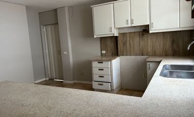 VENTA DE MUY LINDA CASA EN LOS PARQUES CERCA DEL SHOPPING DE LOS CEIBOSVenta de hermosa casa en Los Parques,  sector de Los Ceibos