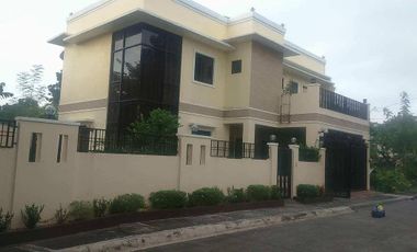 House and Lot for Sale in Aniban 1, La Residenza Exclusive Subdivision, Bacoor Cavite