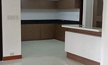 FOR SALE/ FOR RENT- HOUSE & LOT IN PARANAQUE CITY