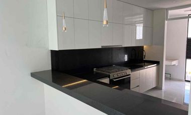 Casa en venta en Coto Capital Norte Zapopan, JUNTO AL HOSPITAL SANTA MARIA CHAPALITA CAPITAL NORTE