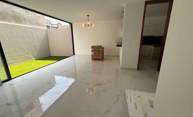 Casa en venta en Coto Capital Norte Zapopan, JUNTO AL HOSPITAL SANTA MARIA CHAPALITA CAPITAL NORTE