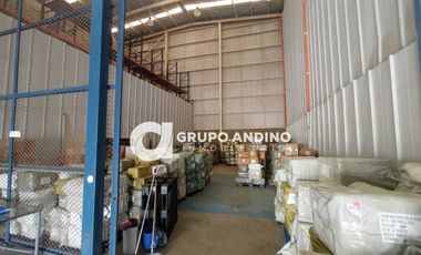 Se vende Bodega en Zona Franca -Anillo Vial