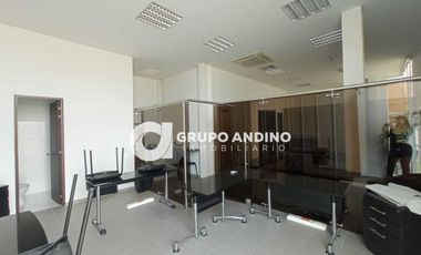 Se vende Bodega en Zona Franca -Anillo Vial