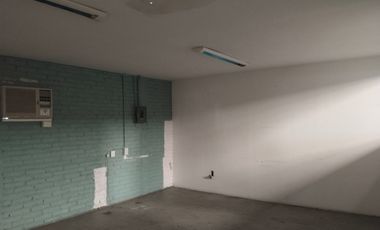 Vendo Bodega de Uso Mixto en Lomas de Casa blanca Querétaro