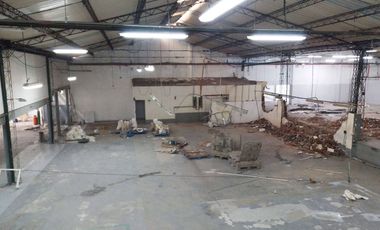 PR19000 Bodega en arriendo en el sector La Esmeralda