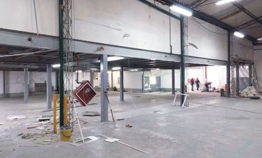 PR19000 Bodega en arriendo en el sector La Esmeralda