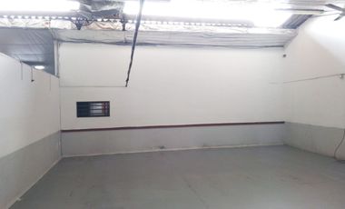 PR19000 Bodega en arriendo en el sector La Esmeralda