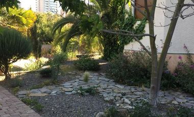 HERMOSA CASA EN VENTA BOSQUES DE MONTEMAR LAS BELLOTAS UF 18,900