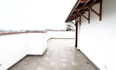 VENDO AMPLIO DUPLEX 211 M2 FRENTE A PARQUE EN LOS PORTALES DE JAVIER PRADO - ATE