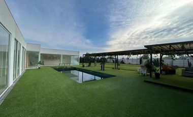 VENTA DE PARCELA CHICUREO, PARA INVERSION,