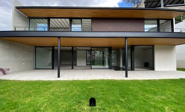 CASA EN VENTA EN PRIVADA EN LOMAS ALTAS