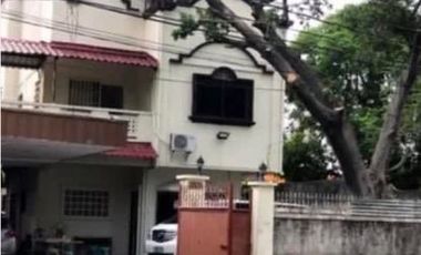 Residential/Commercial/Office House for Rent at Multinational Village, Parañaque City
