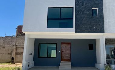 Casa nueva en venta en Carrara en Capital Norte en Zapopan
