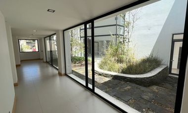 VENTA HERMOSA CASA LA CALERA CUNDINAMARCA COLOMBIA.