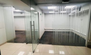 Local Comercial En Amunategui / Metro Moneda Y Torre Entel