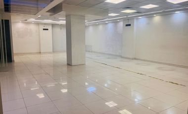 Local Comercial En Amunategui / Metro Moneda Y Torre Entel