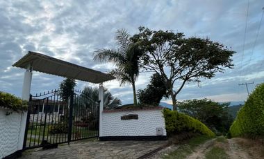 Acogedora Casa Quinta en Arbelaez