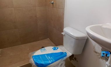 Casa de venta en la Urbanización Los Prados, por estrenar, 4 dormitorios.