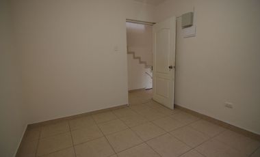 LINDA CASA EN VENTA –O - ALQUILER- URB. SAN ISIDRO - PIURA