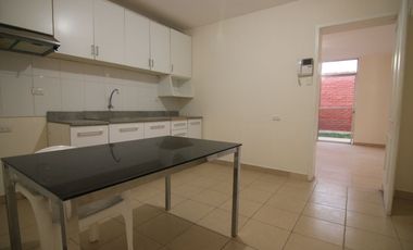 LINDA CASA EN VENTA –O - ALQUILER- URB. SAN ISIDRO - PIURA