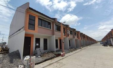 For Sale Townhouse in Bulacan | Deca Homes Meycauayan