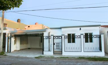 Casa totalmente nueva y remodelada en venta en Bugambilias