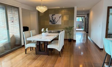 EN VENTA LUJOSO DEPARTAMENTO GRANDE Y CENTRICO, CON 3 HABITACIONES Y 2 TERRAZAS PRIVADAS, CUENCA, ECUADOR.