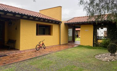 SE VENDE HERMOSA PROPIEDAD EN PUEMBO (PROX ARRAYANES)