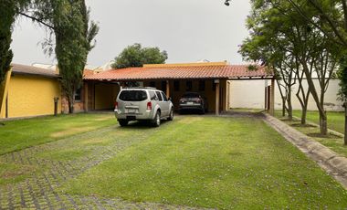 SE VENDE HERMOSA PROPIEDAD EN PUEMBO (PROX ARRAYANES)