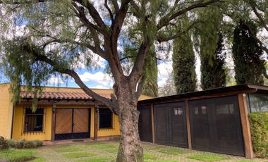 SE VENDE HERMOSA PROPIEDAD EN PUEMBO (PROX ARRAYANES)