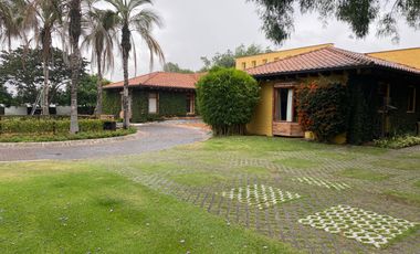 SE VENDE HERMOSA PROPIEDAD EN PUEMBO (PROX ARRAYANES)