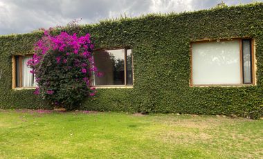 SE VENDE HERMOSA PROPIEDAD EN PUEMBO (PROX ARRAYANES)