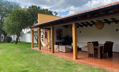 SE VENDE HERMOSA PROPIEDAD EN PUEMBO (PROX ARRAYANES)