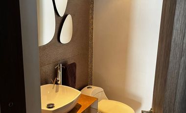 VENTA BONITA CASA DUPLEX EN BARRIO VILLASANTOS