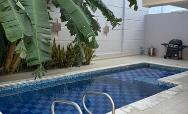 VENTA BONITA CASA DUPLEX EN BARRIO VILLASANTOS