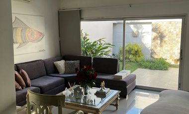 VENTA BONITA CASA DUPLEX EN BARRIO VILLASANTOS