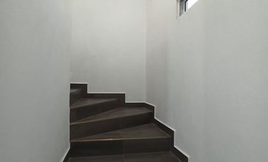 TEPOTZOTLAN  CASA TOTALMENTE NUEVA  EN EXCLUSIVO FRACCIONAMIENTO